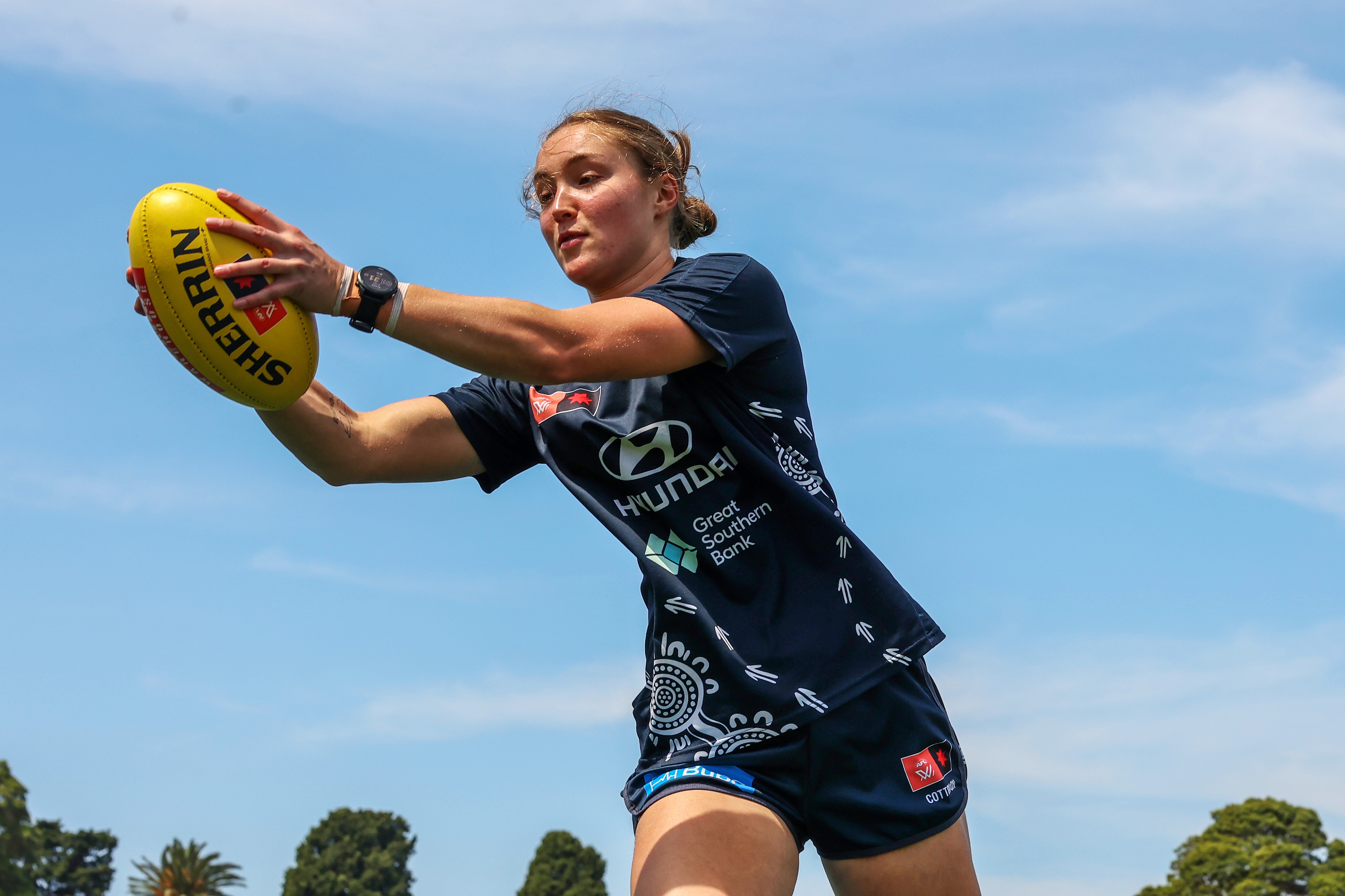 From injury to Rising Star: Mia's career is just beginning