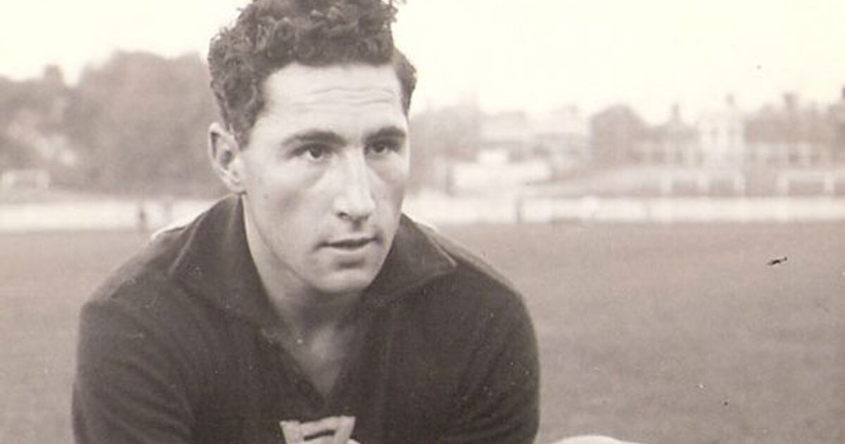 Footballer, athlete Tom Simmons dies