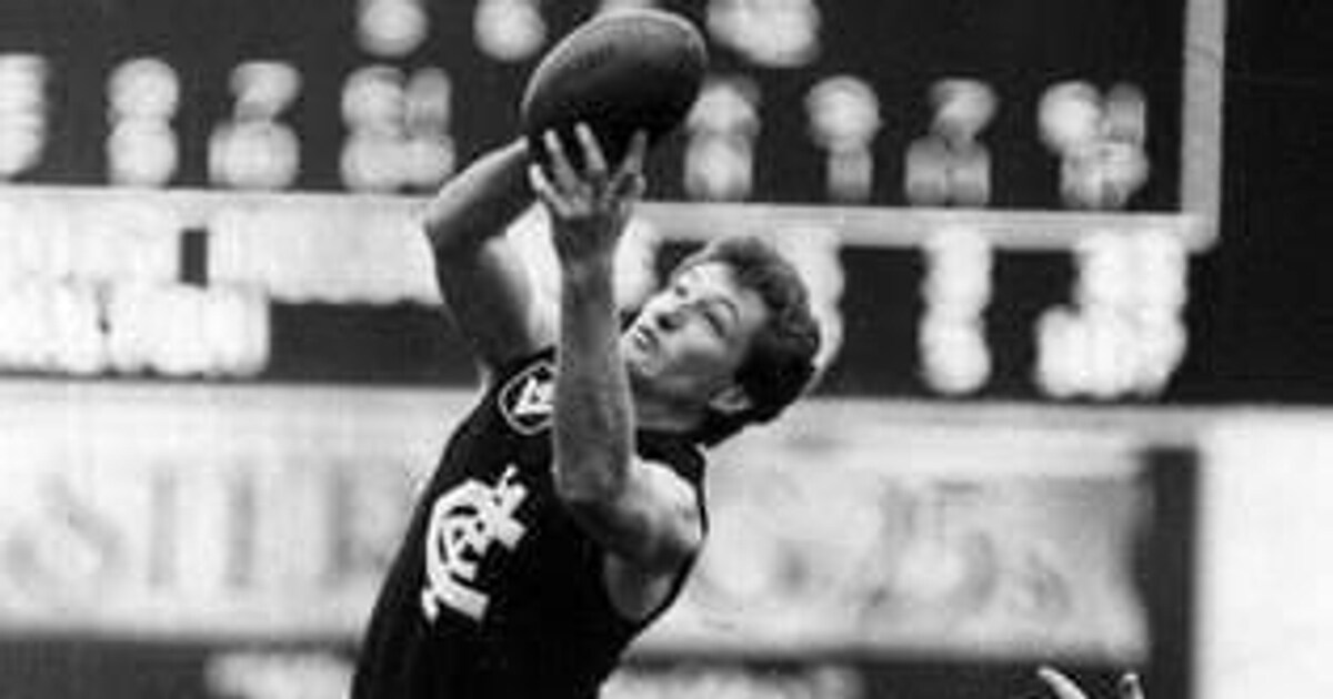 A tribute to the late sharpshooter Warren Ralph